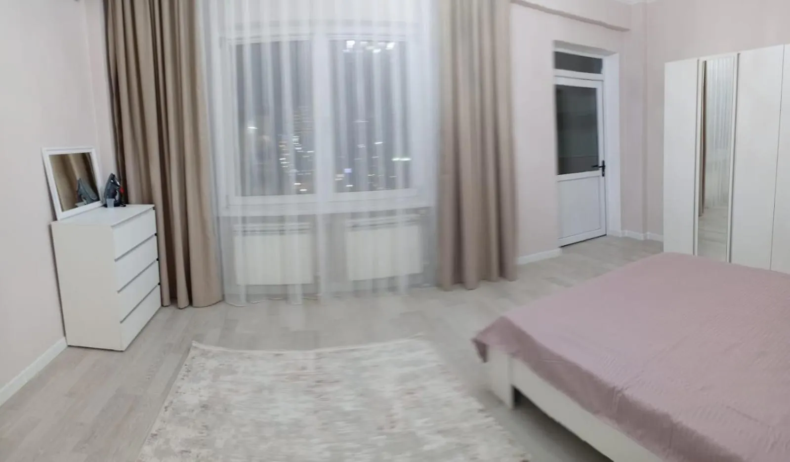 Вид На Горы И Форум Almaty Kazakhstan